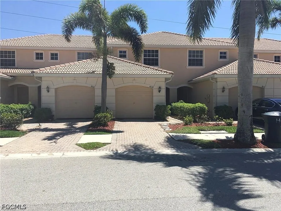 8639 Athena Ct