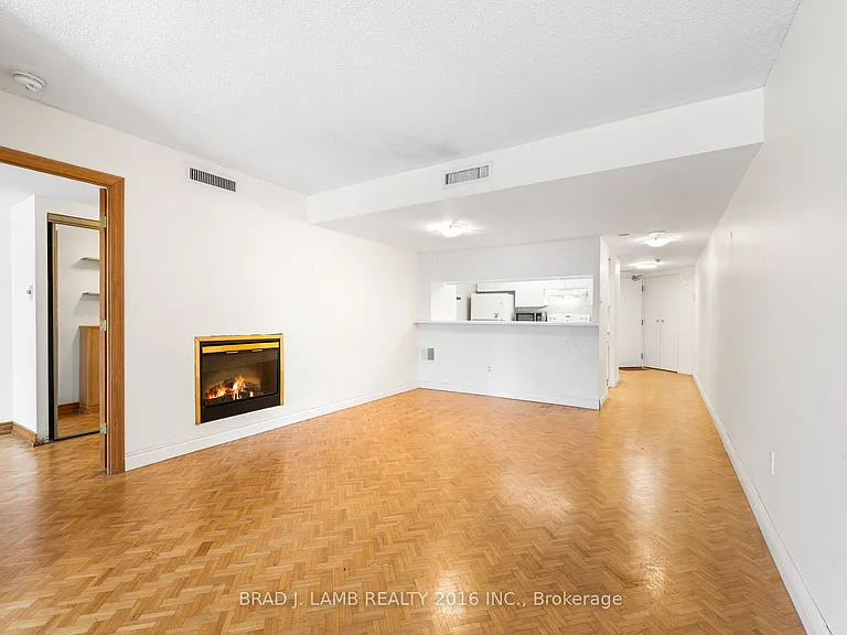 1001 Bay St #2709 — Photo 6
