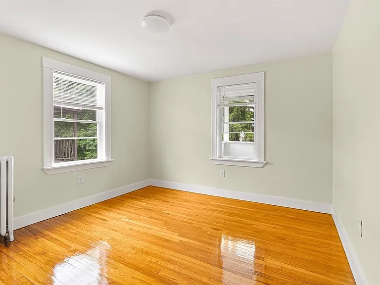 43 Wentworth St #3 — Photo 6