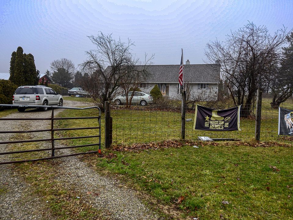 24032 May St, Edwardsburg, MI 49112 Zillow