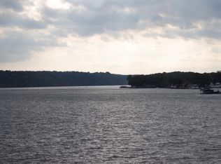 164 Windgate Dr UNIT 1B, Sunrise Beach, MO 65079