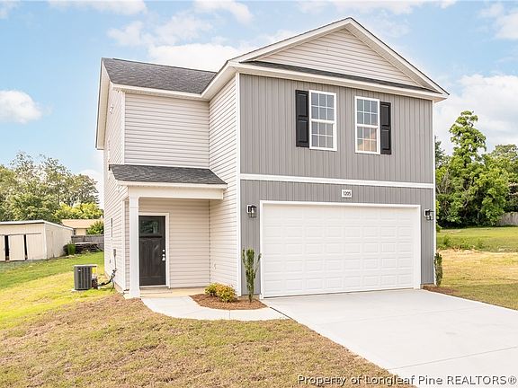 3rd image of 1205 Bromley Dr