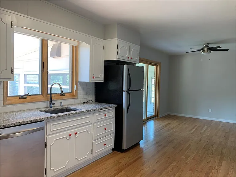 4728 Terrace Rd — Photo 12