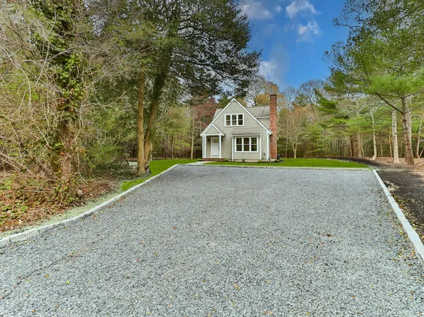 40 Richardson Road, Centerville, MA 02632