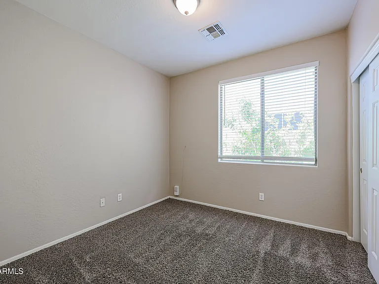 2470 W Warren Dr — Photo 23