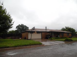 2004 N 21st St, Memphis, TX 79245