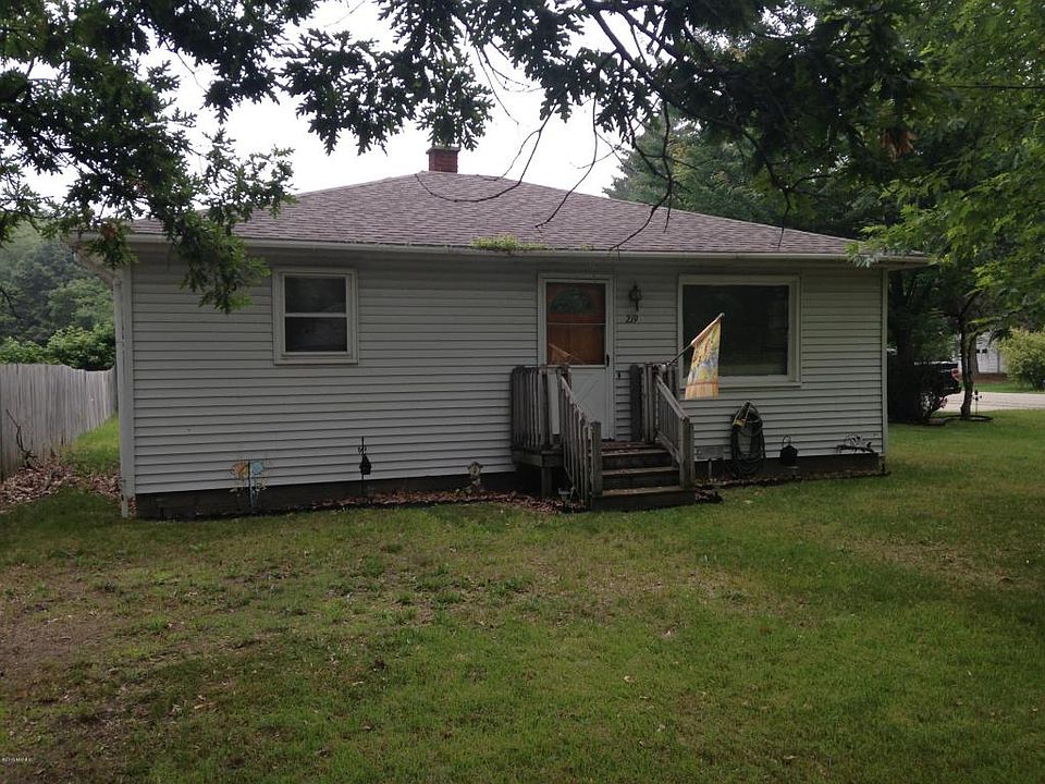 1st image of 219 Aniline Ave N
