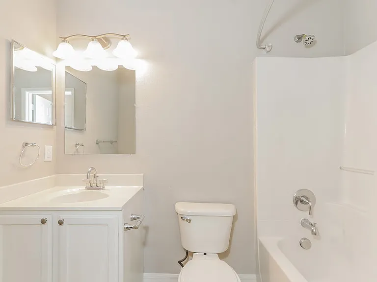 30338 Rattana Ct — Photo 10