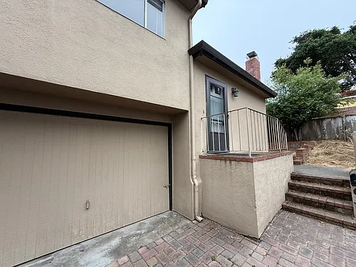 637 Spencer St Photo 1