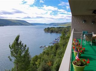 185 Cliffside Dr #185, Canandaigua, NY 14424