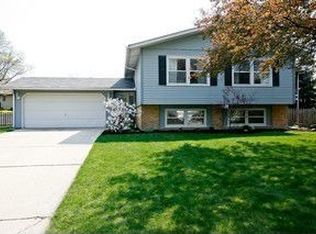 613 Ridgeview St, Downers Grove, IL 60516