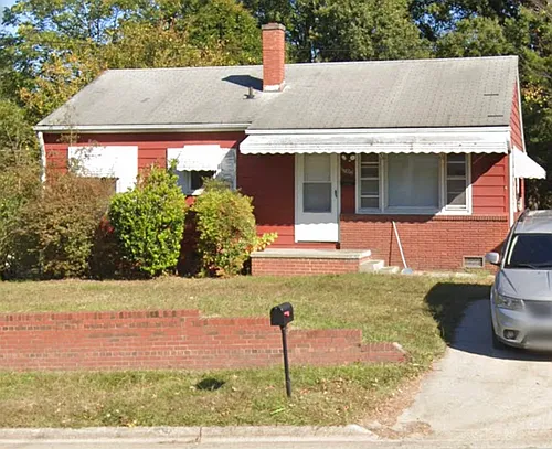 1702 Johnson St Photo 1