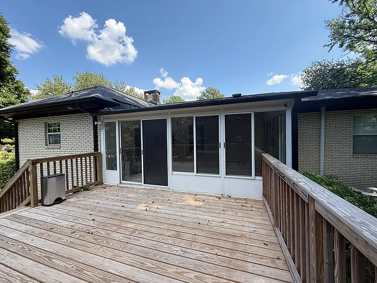 4371 La Brea Dr — Photo 2