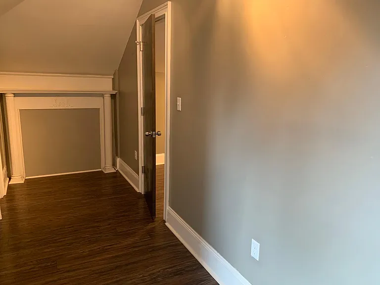 302 S Negley Ave #6 — Photo 3