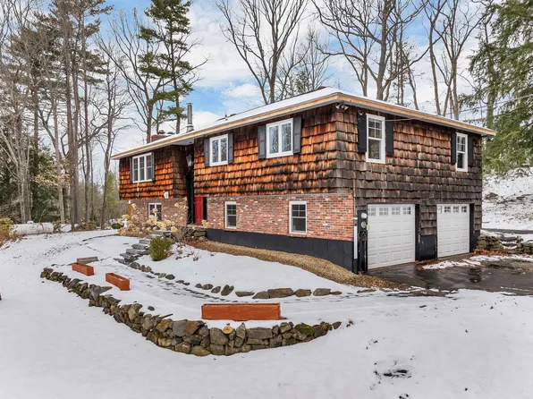 71 October Lane, Gilford, NH 03249