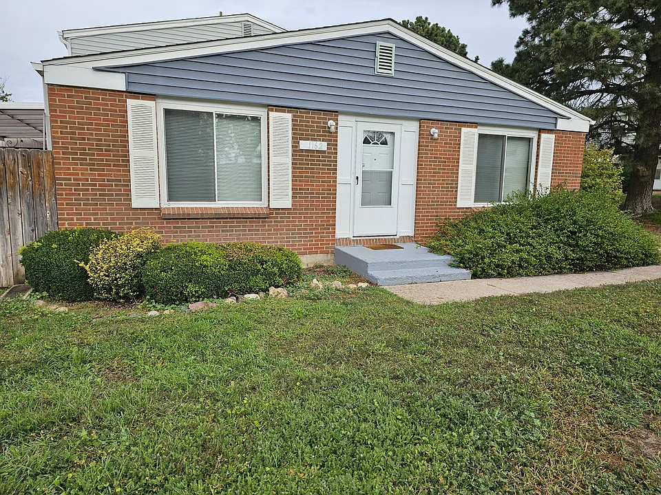 1162 Cree Dr