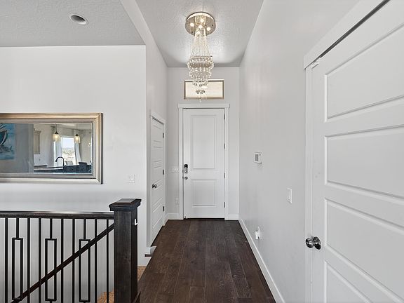 4th image of 1210 Indian Hills Dr Unit 29