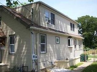 53 Chingarora Ave, Keyport, NJ 07735