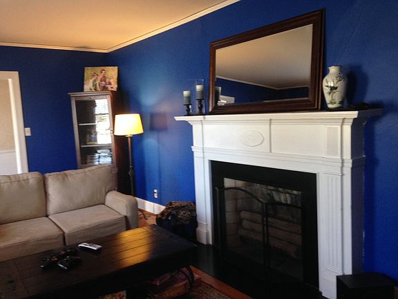 5th image of 402 Greenway Dr