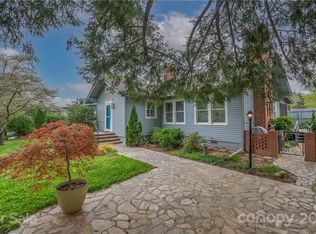 34 Lyncourt Dr, Tryon, NC 28782