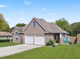 13262 Lake Breeze Ln, Willis, TX 77318