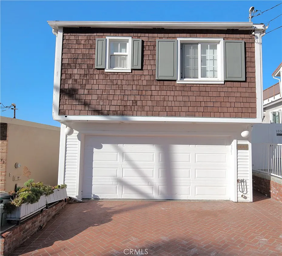 4 bed, 2166 sqft, $30,000 — Photo 2