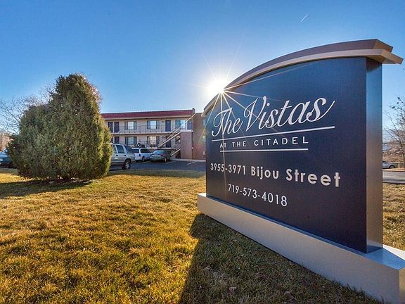 Vistas at The Citadel Monument Sign