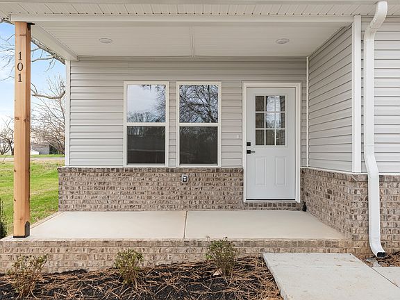 4th image of 101 Hilltop Dr