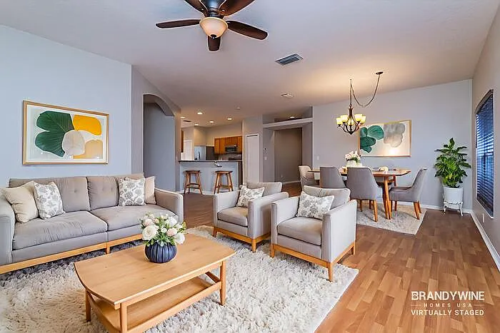747 Star Pointe Dr — Photo 3