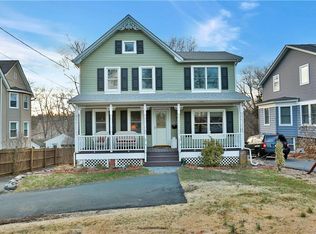 93 N Main St, Pearl River, NY 10965