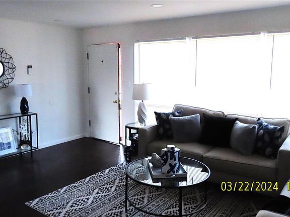 5th image of 9700 Perch Dr