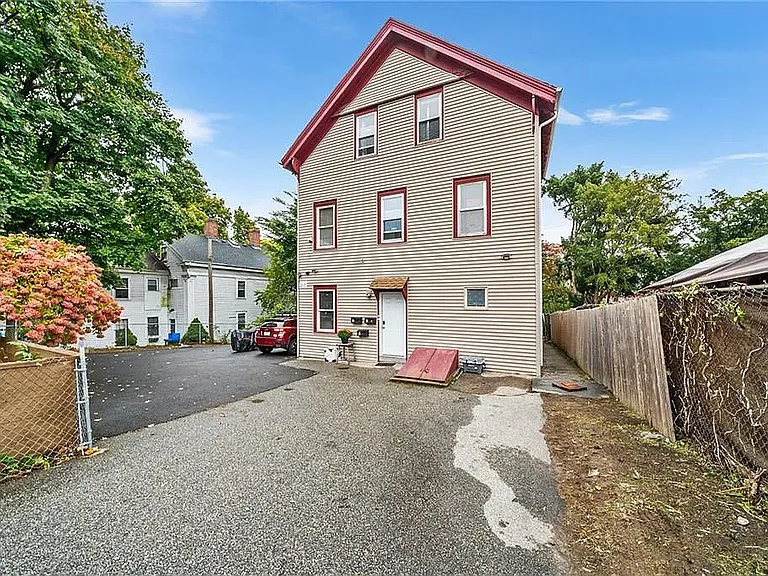 41 Jenkins St #1C — Photo 2
