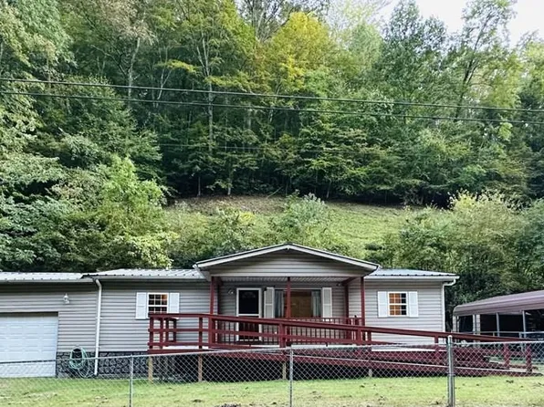 215 Mink Br, Harold, KY 41635