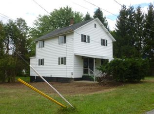 1800 Clarendon Ave, Clearfield, PA 16830