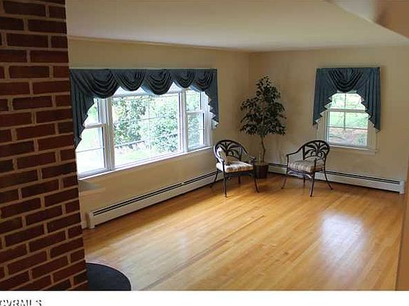 2nd image of 8228 S Mayfield Ln