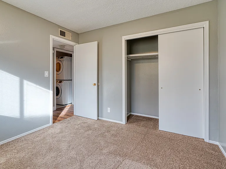 11912 Indian School Rd NE #6 — Photo 11