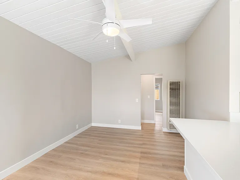 4020 Fond Du Lac Ave — Photo 9