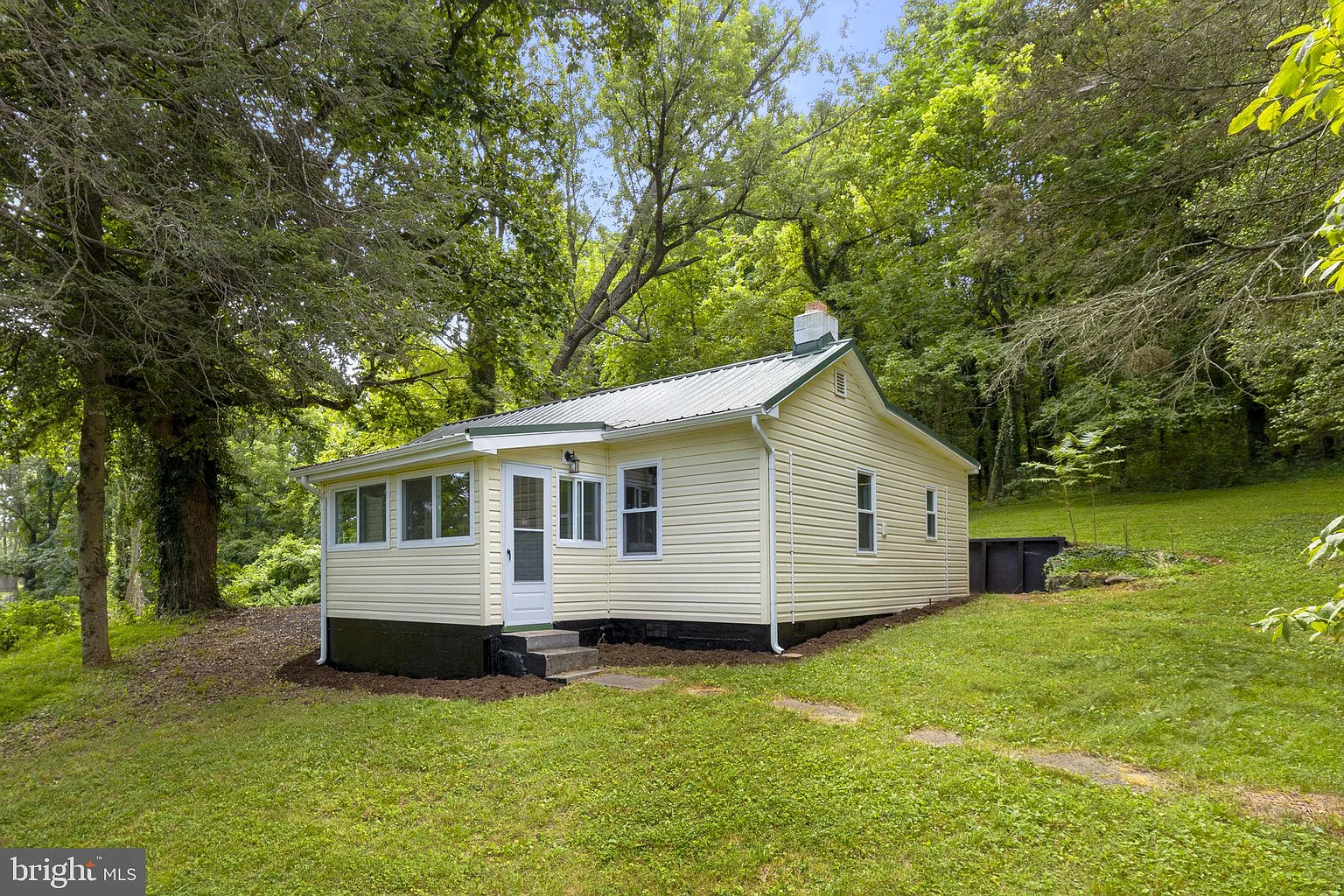14380 Miller Rd photo 1