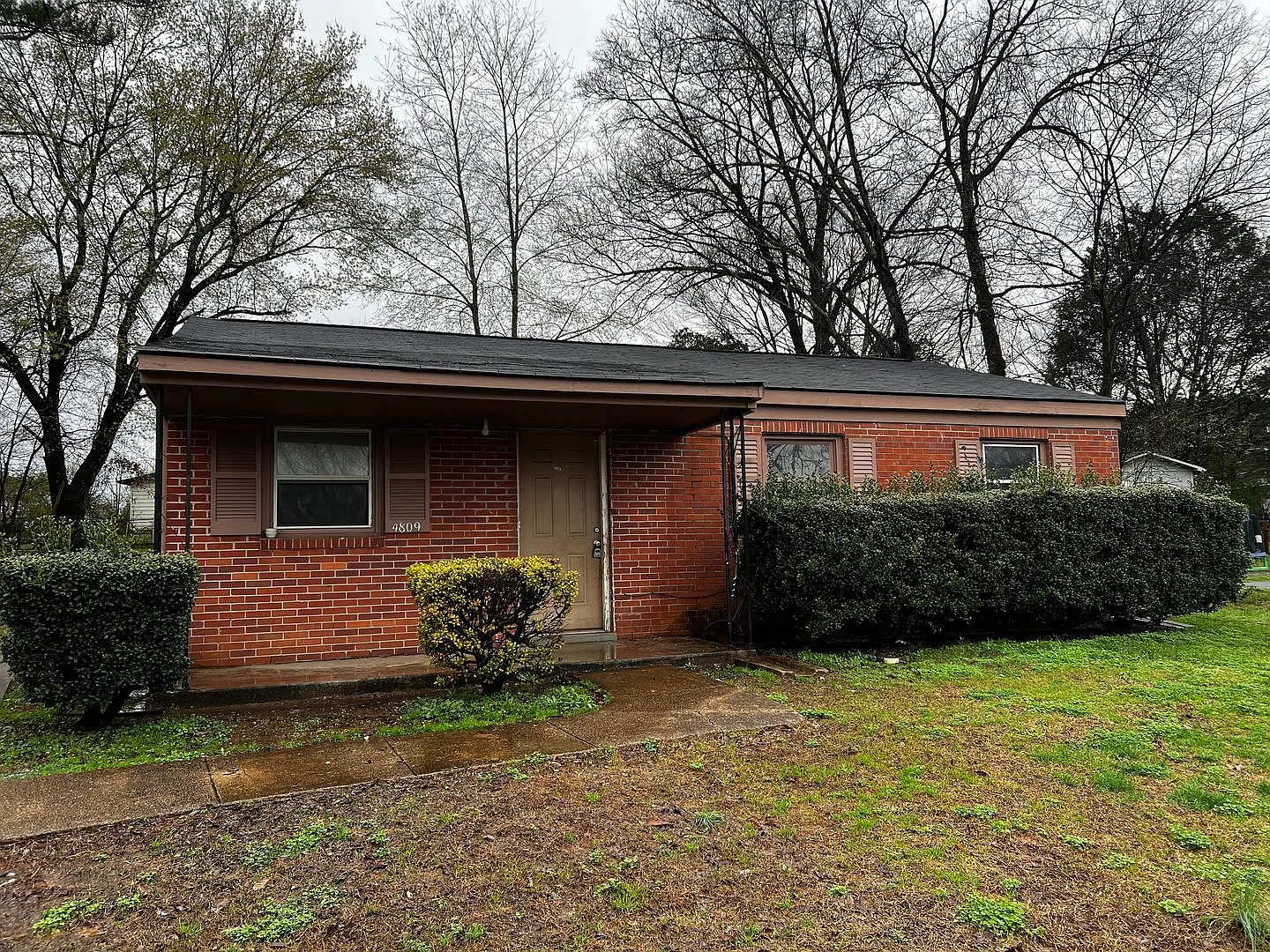4809 Cottonwood Drive available now (3Bed/1BA) — Photo 2