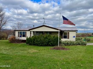 151 Town Hill Rd, New Enterprise, PA 16664