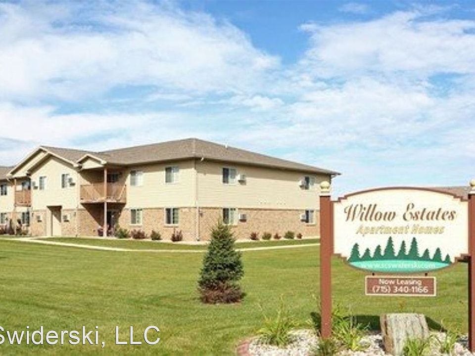 2nd image of 3500 Willow Dr #36