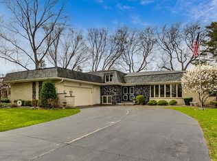 12112 S Cheyenne Dr, Palos Heights, IL 60463