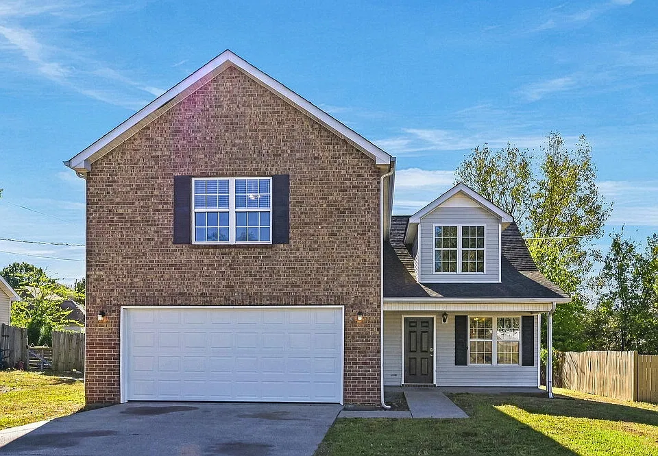 1211 Larzelere Ln