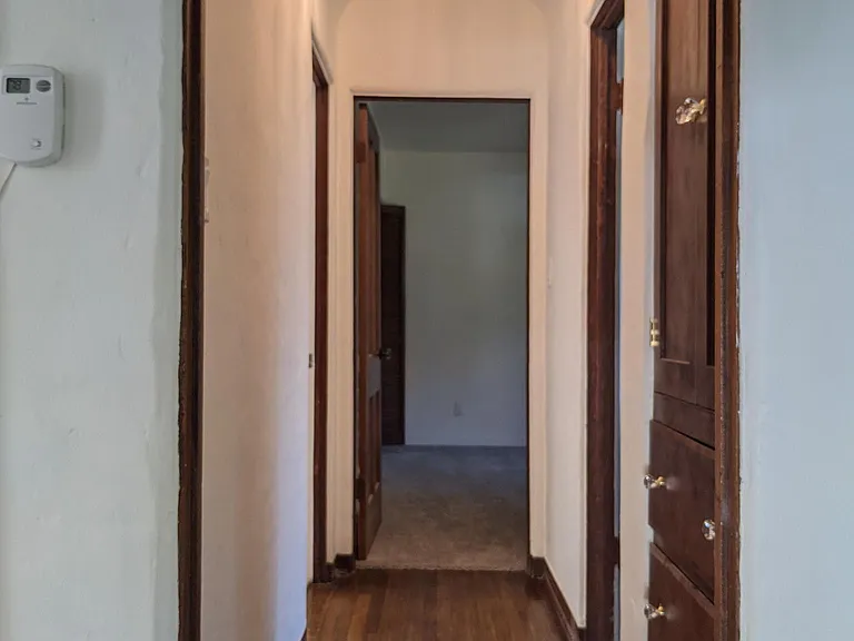 239 Orizaba Ave — Photo 11