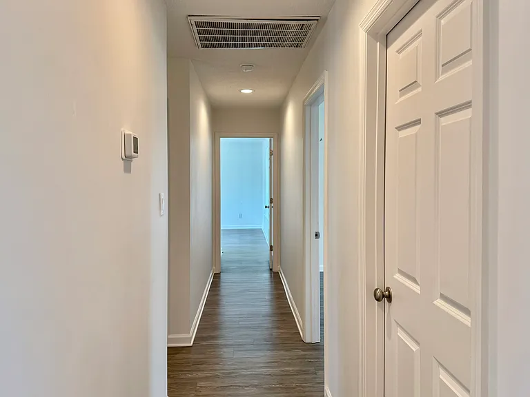 7162 Windward Dr — Photo 17