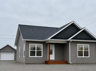 106 Bannock St, Gander, NL A1V0G6