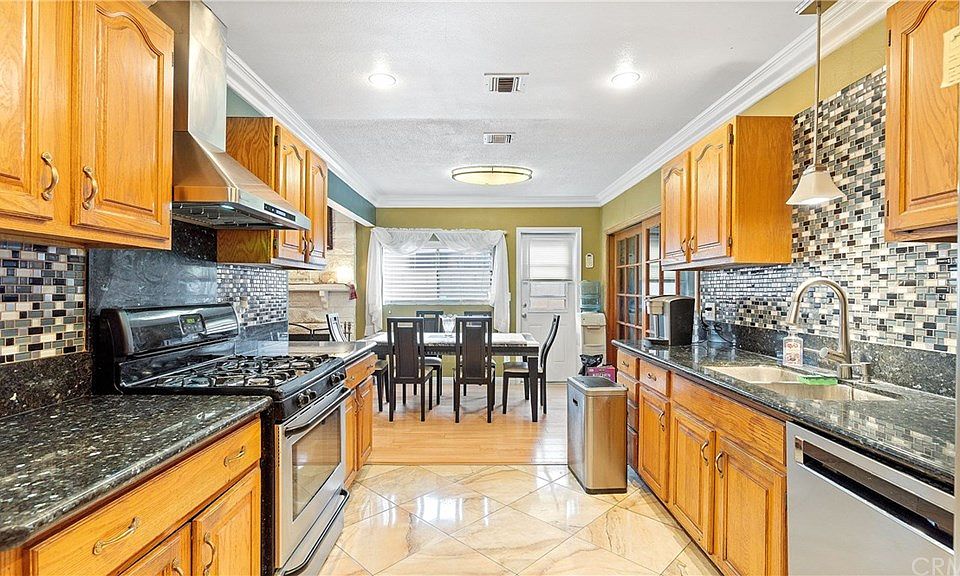 1st image of 3149 W Lindacita Ln