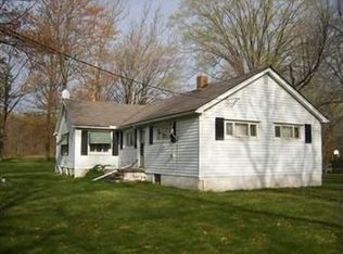 1914 Ridge Rd, Hinckley, OH 44233