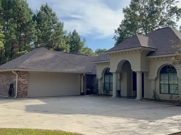 223 Center Point Dr, Many, LA 71449