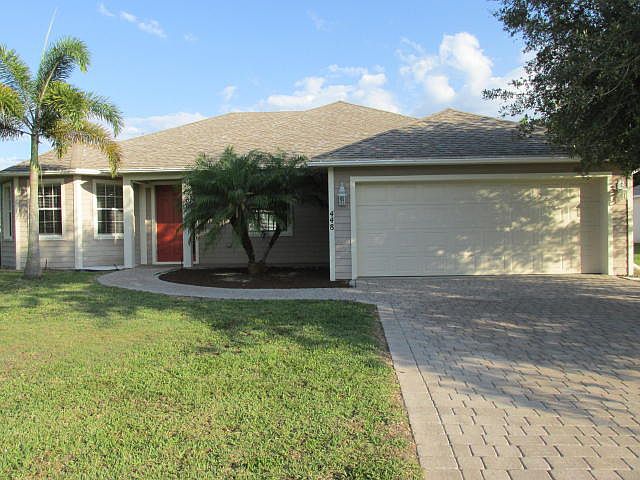 1st image of 448 SW Copperfield Ave